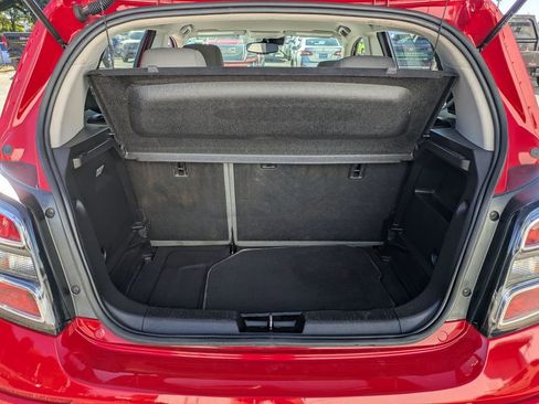 Used 2020 Chevrolet Sonic LT image 29