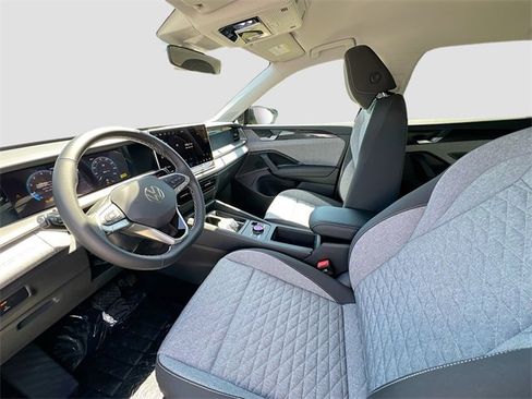New 2025 Volkswagen Tiguan S image 20