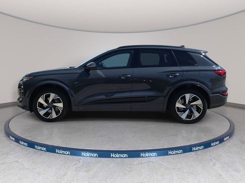 Used 2025 Audi Q6 e-tron Premium Plus w/ Premium Plus image 8