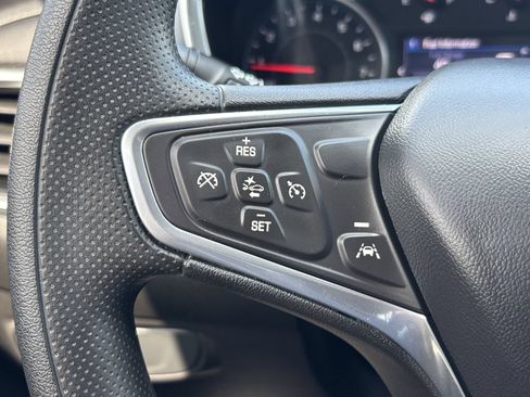 Used 2022 Chevrolet Equinox LT AWD/4WD image 29