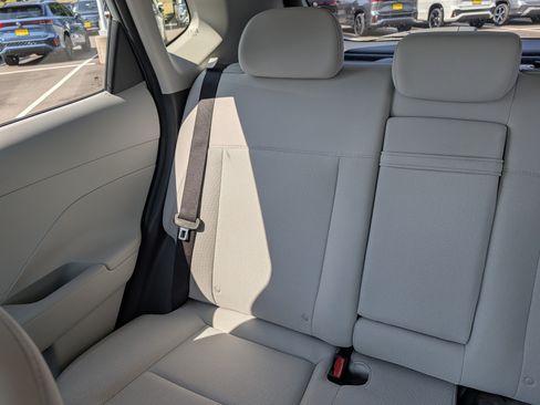 Used 2025 Hyundai Kona SEL AWD/4WD image 12