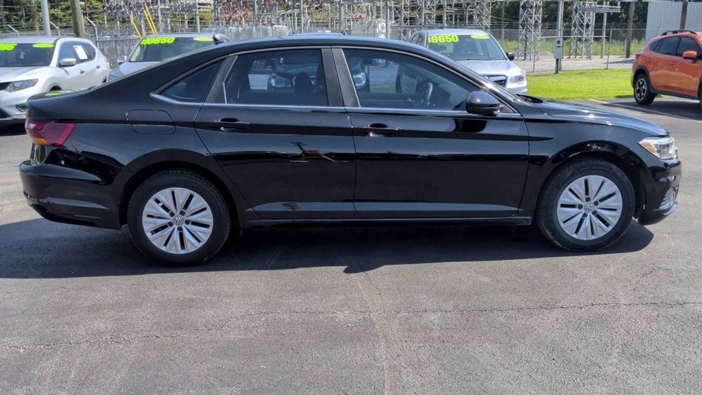 Used 2019 Volkswagen Jetta S FWD image 9