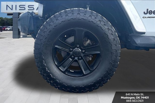 Used 2021 Jeep Gladiator Rubicon AWD/4WD image 35