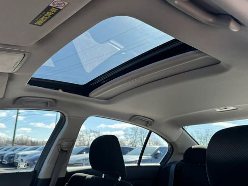 Used 2011 Honda Accord EX image 16