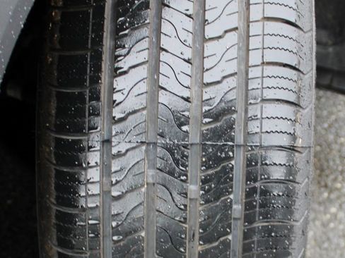 Used 2021 Toyota Highlander Limited image 15