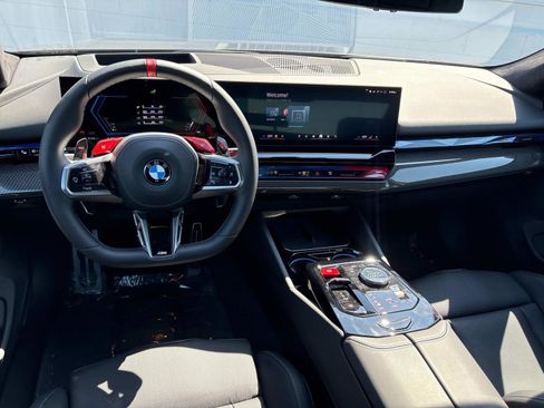 Used 2025 BMW M5 w/ Carbon Package image 14
