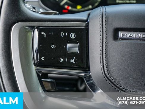 Used 2025 Land Rover Range Rover SE AWD/4WD image 29