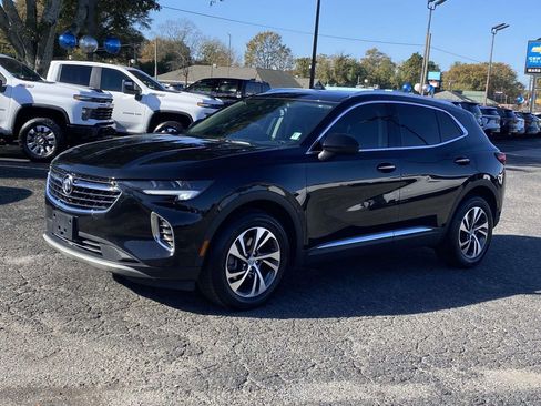 Used 2023 Buick Envision Essence image 3