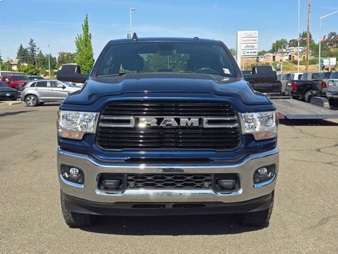 Used 2020 RAM 3500 Big Horn w/ Level 1 Equipment Group AWD/4WD image 12