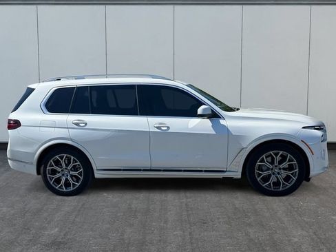 Used 2025 BMW X7 xDrive40i AWD/4WD image 6