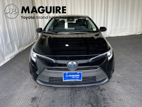 Used 2024 Toyota Corolla LE AWD/4WD image 33