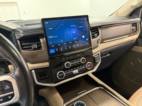 Used 2024 Ford Expedition Limited AWD/4WD image 78