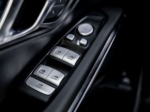 New 2026 BMW 330i xDrive Sedan w/ M Sport Package image 20