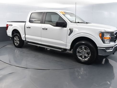 Used 2022 Ford F150 XLT w/ XTR Package image 3