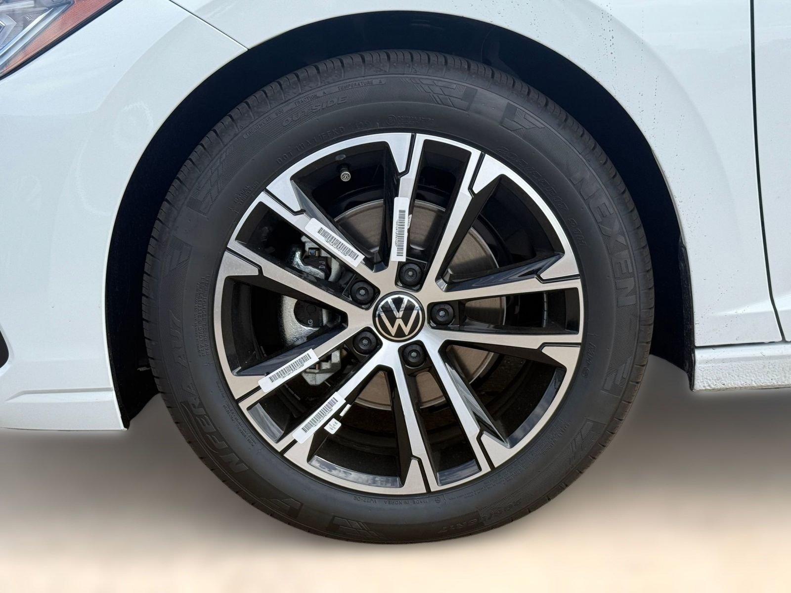 New 2026 Volkswagen Jetta Sport FWD image 10