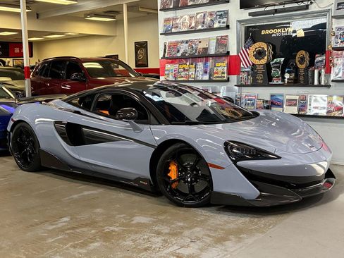 Used 2019 McLaren 600LT RWD image 19