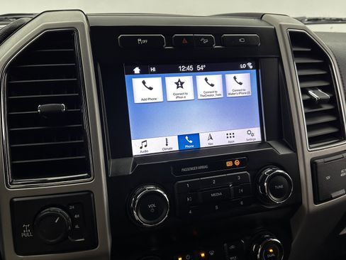 Used 2019 Ford F250 Lariat w/ Chrome Package image 18