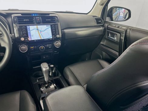 Certified 2022 Toyota 4Runner TRD Off-Road Premium w/ Moonroof Package AWD/4WD image 24