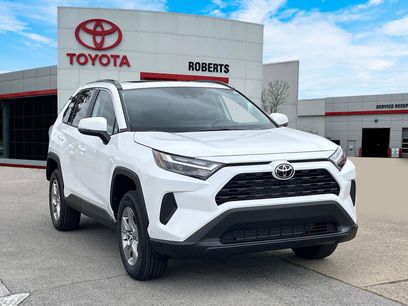 New 2025 Toyota RAV4 XLE w/ Convenience Package