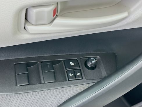 Used 2026 Toyota Corolla LE image 15
