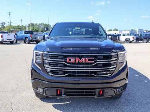 New 2026 GMC Sierra 1500 AT4 w/ AT4 Premium Package AWD/4WD image 28