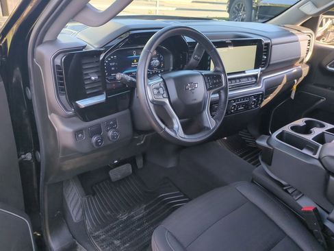 Used 2022 Chevrolet Silverado 1500 RST image 10
