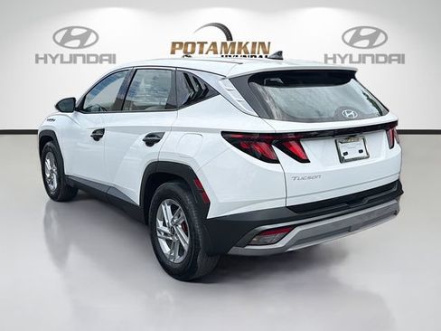 Certified 2025 Hyundai Tucson SE FWD image 7