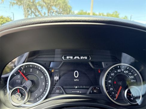 New 2026 RAM 1500 Classic Warlock image 16