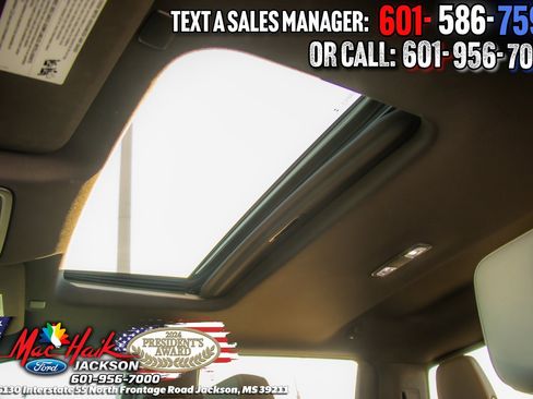 Used 2022 Chevrolet Silverado 1500 ZR2 w/ Technology Package image 11