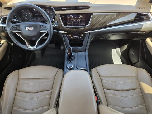 Used 2022 Cadillac XT6 Premium Luxury w/ Platinum Package FWD image 27