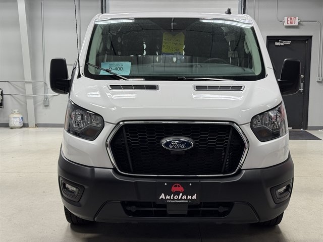 Used 2025 Ford Transit 250 Low Roof w/ Exterior Upgrade Package RWD image 2