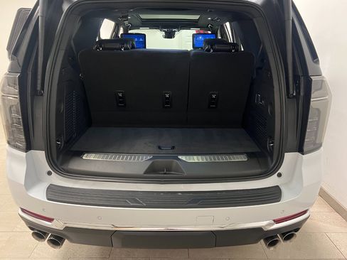 New 2026 Chevrolet Tahoe Premier image 17