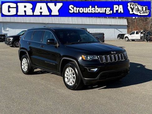 Certified 2021 Jeep Grand Cherokee Laredo image 1