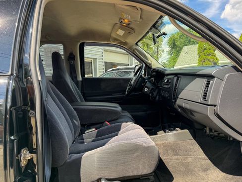 Used 2004 Dodge Dakota Sport w/ PWR Convenience Group image 9