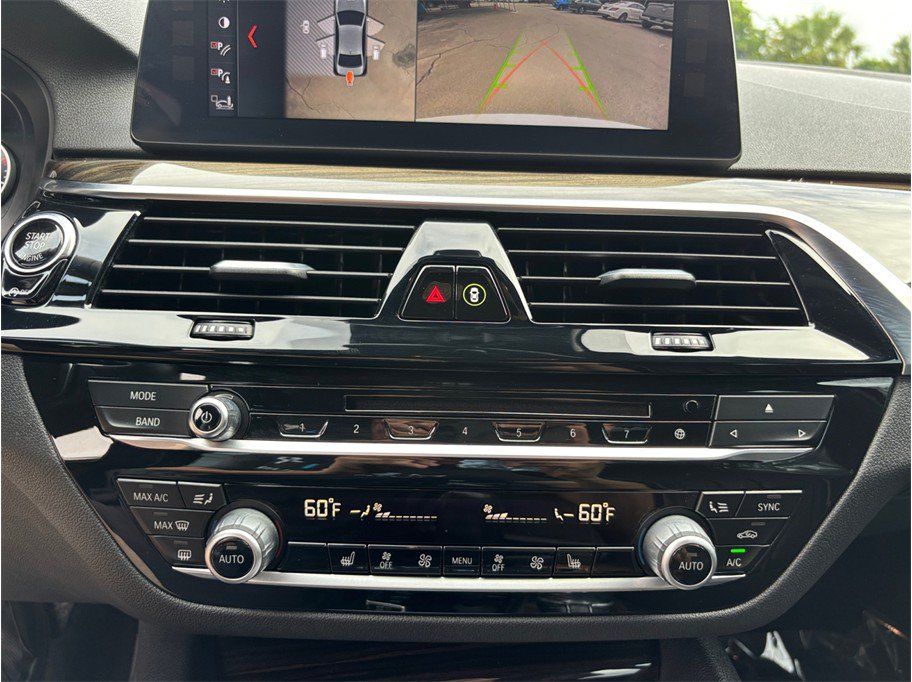 Used 2018 BMW 540i RWD image 34