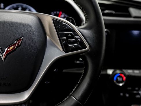 Used 2015 Chevrolet Corvette Z06 w/ 2LZ Preferred Equipment Group image 12