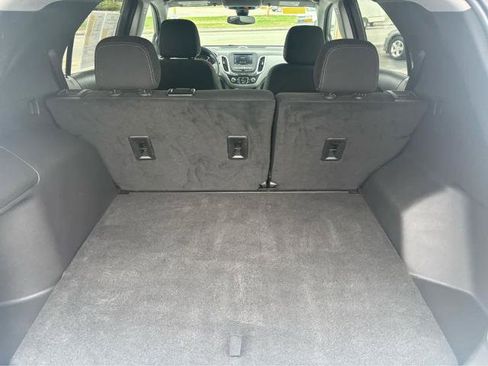 Used 2024 Chevrolet Equinox LS w/ LS Convenience Package image 9