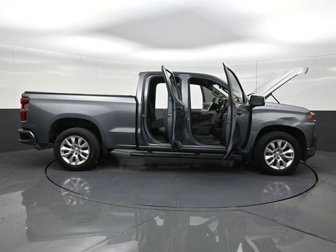 Used 2021 Chevrolet Silverado 1500 Custom RWD image 30