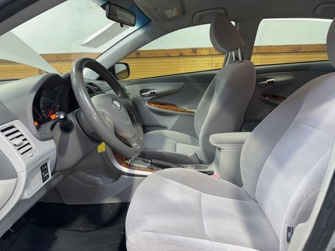 Used 2009 Toyota Corolla XLE FWD image 14