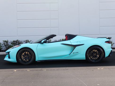 Used 2025 Chevrolet Corvette Z06 RWD image 28