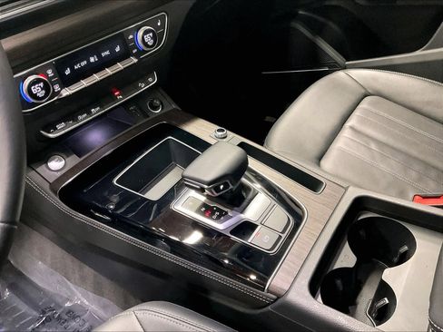 Certified 2023 Audi Q5 2.0T Premium Plus w/ Premium Plus Package image 18