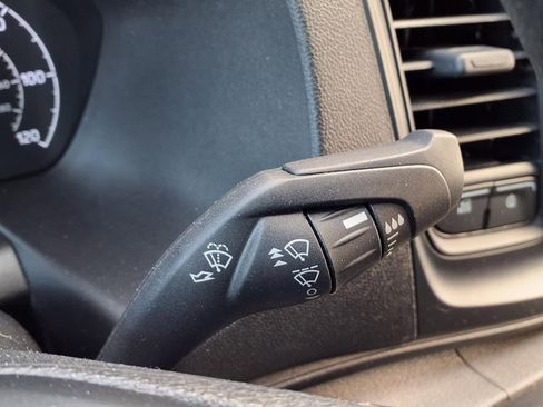 Used 2024 Ford Transit 250 Low Roof w/ Exterior Upgrade Package image 17