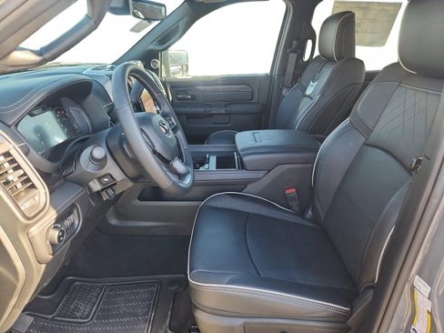 New 2026 RAM 2500 Limited image 9
