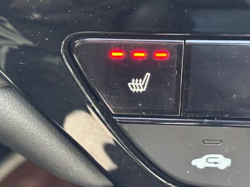 Used 2025 Honda Accord EX-L image 16