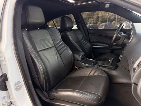 Used 2016 Dodge Charger SRT Hellcat RWD image 29