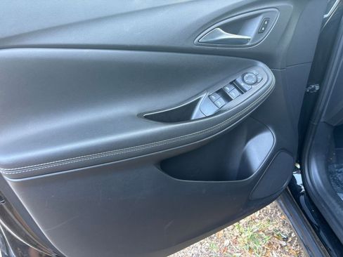 Used 2025 Buick Encore GX Preferred image 20