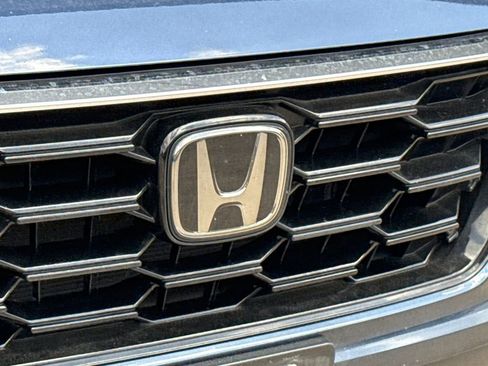 Used 2023 Honda CR-V EX image 5