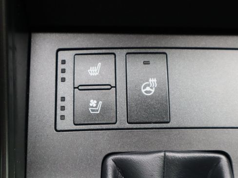Used 2021 Lexus IS 350 F Sport w/ Accessory Package RWD image 22