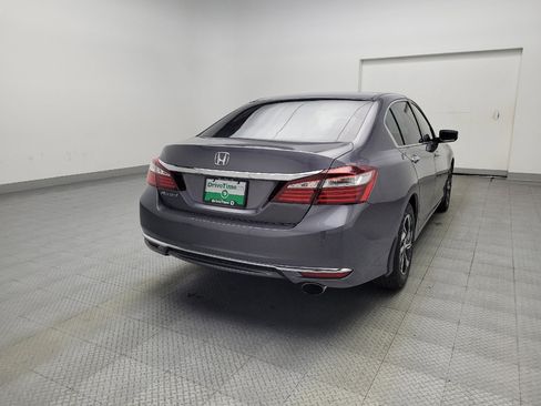 Used 2017 Honda Accord LX image 9
