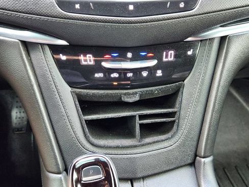 Certified 2020 Cadillac XT5 Premium Luxury FWD image 20